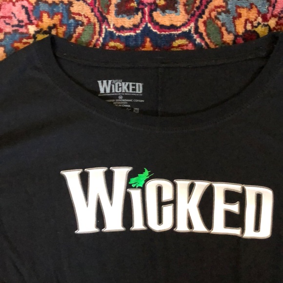 Official Wicked shirt - Picture 2 of 4